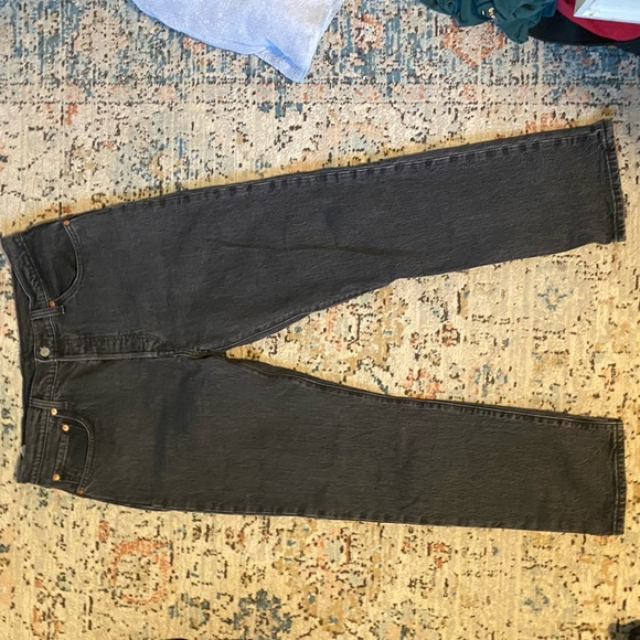 Levi’s 501 Button Fly - Picture 4 of 10